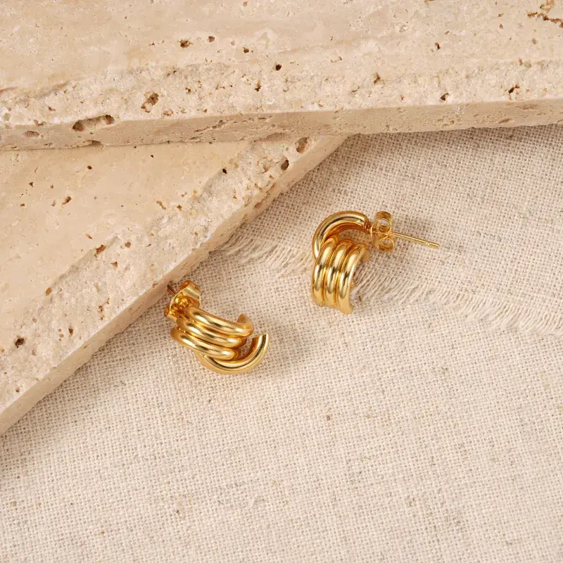 Half Moon Earring - FY0179